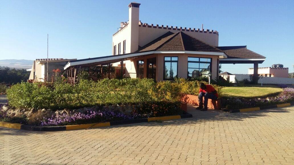 Regency Mount Kenya Hotel Timau Exterior photo